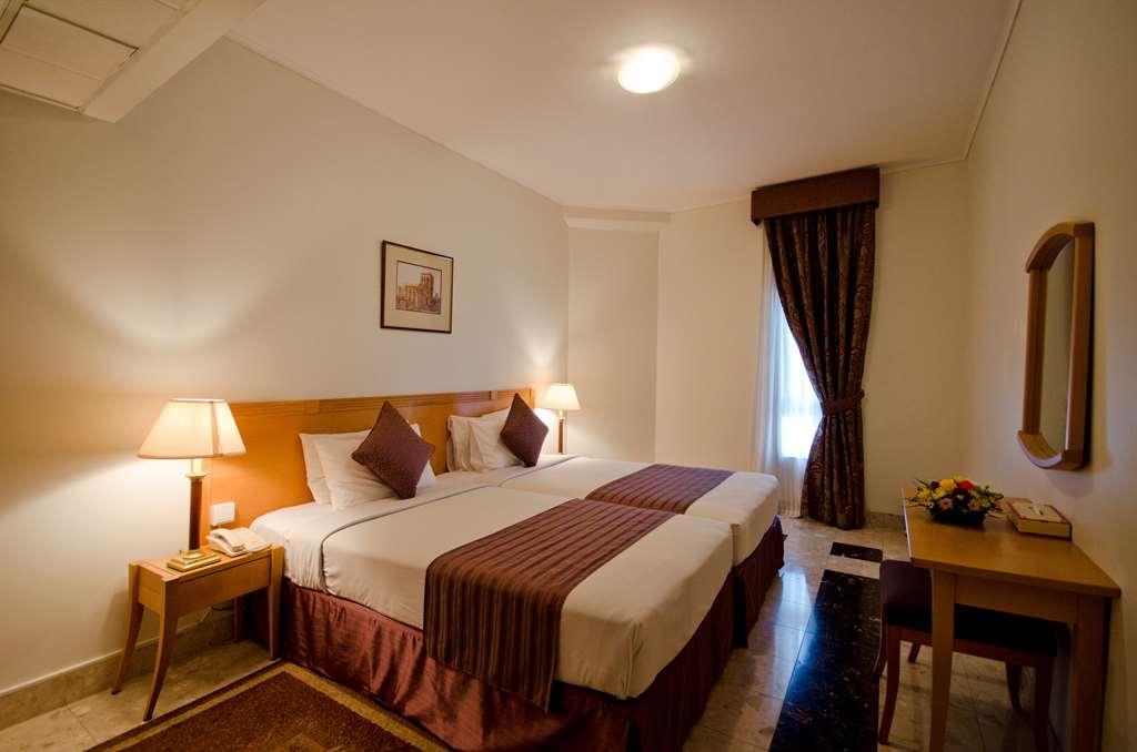 Al Bustan Centre & Residence Дубай Стая снимка