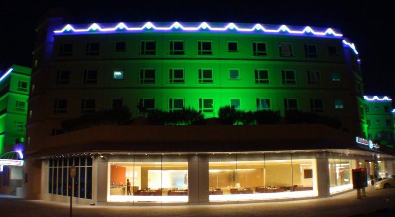 Al Bustan Centre & Residence Дубай Екстериор снимка